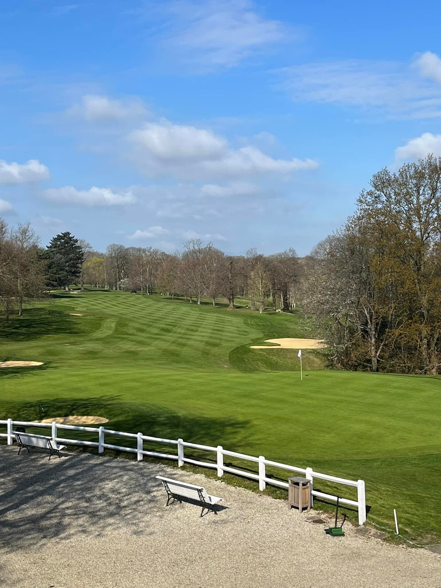L'Élégance du Bien-Être : Le Golf de Saint-Cloud Choisit l'Exclusivité Green Spa pour ses Soins.