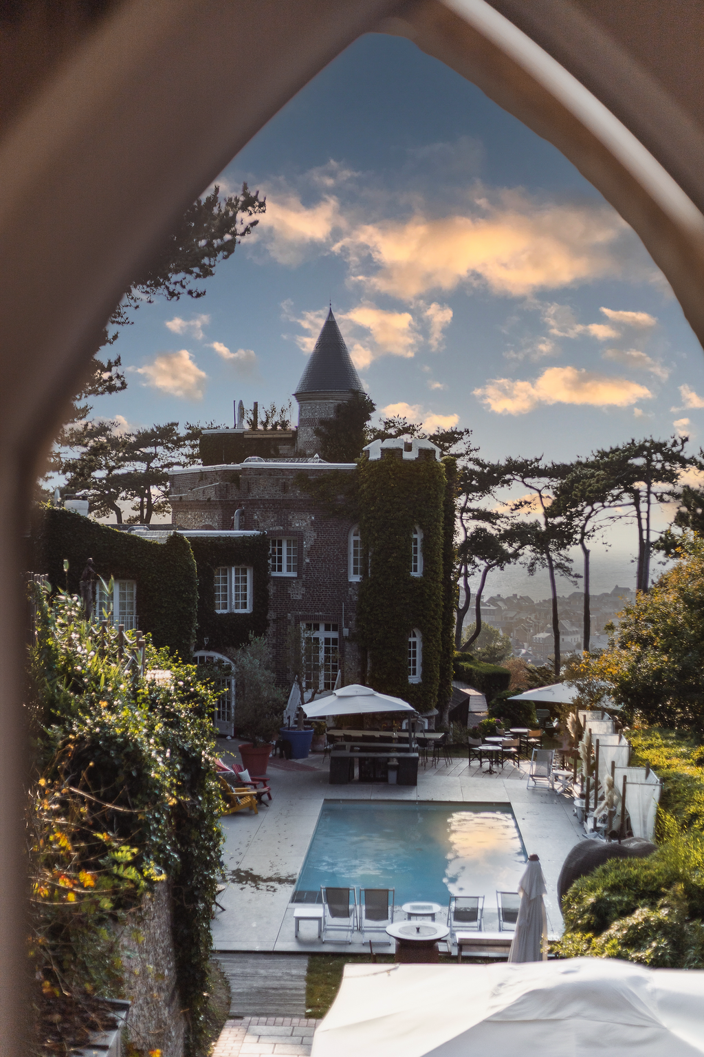 Interview - Le Cèdre Hospitality