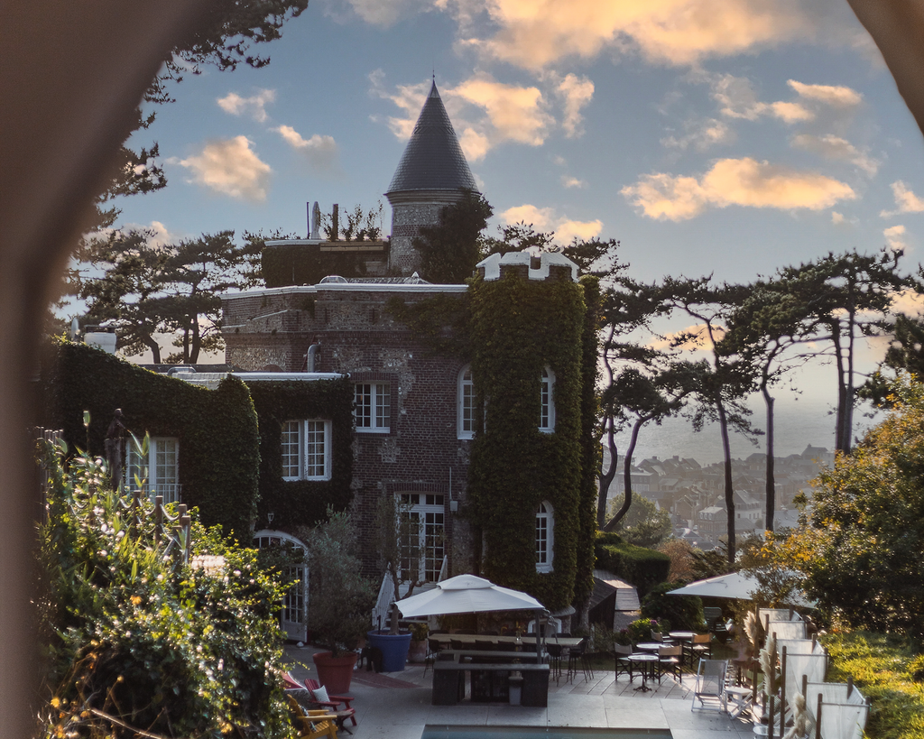 Interview - Le Cèdre Hospitality
