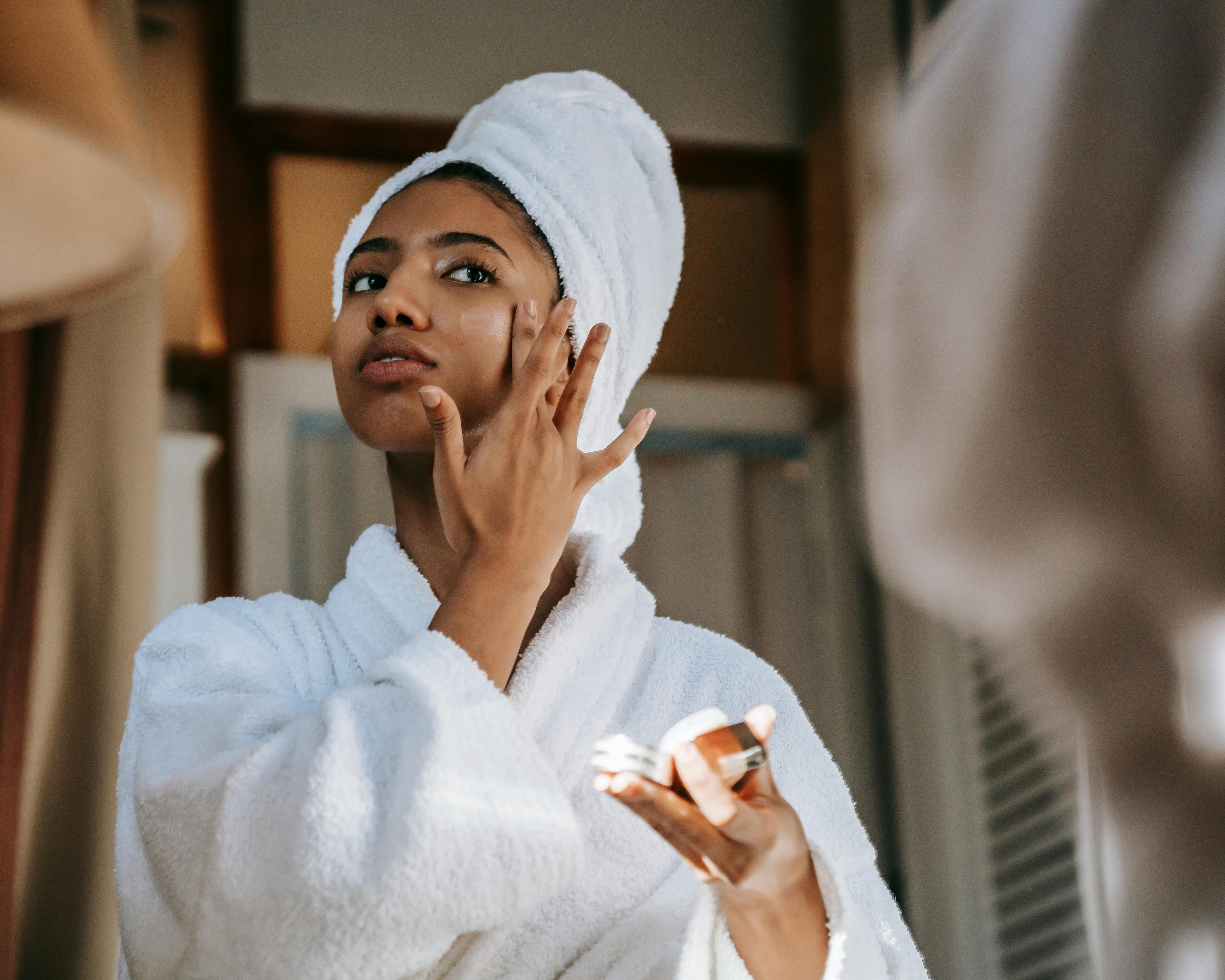 Quelle crème visage pour peau sensible choisir ?