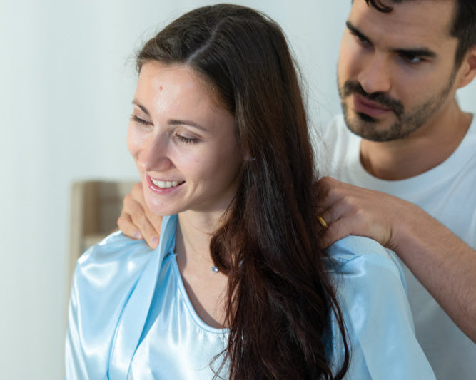 Massage en couple : les techniques simples pour un moment de détente à deux
