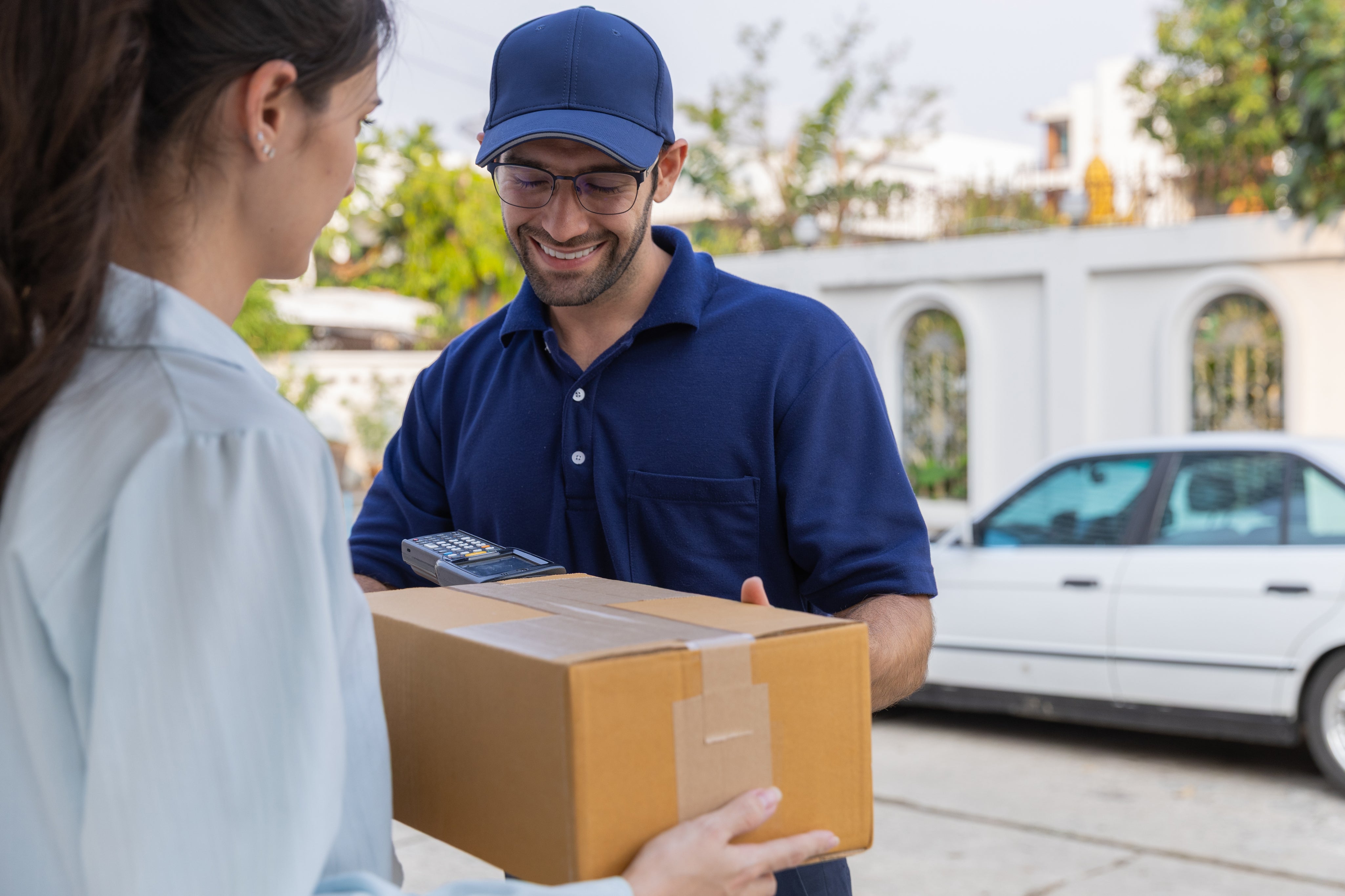 delivery-express-courier-young-man-use-giving-boxe-2025-08-27-04-27-17-utc.jpg