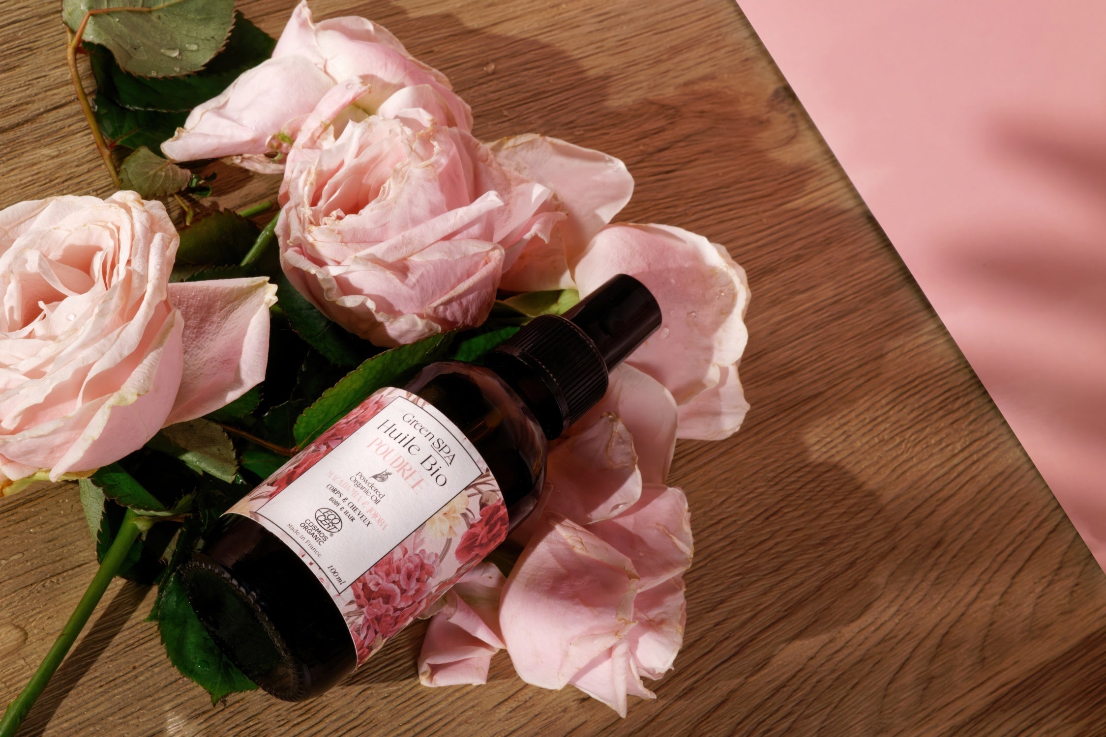Powdered organic oil*
