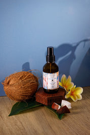 Tiare flower oil